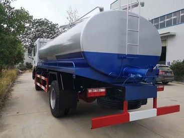 東風多利卡吸污車與吸糞車 12方與14方型號全解析